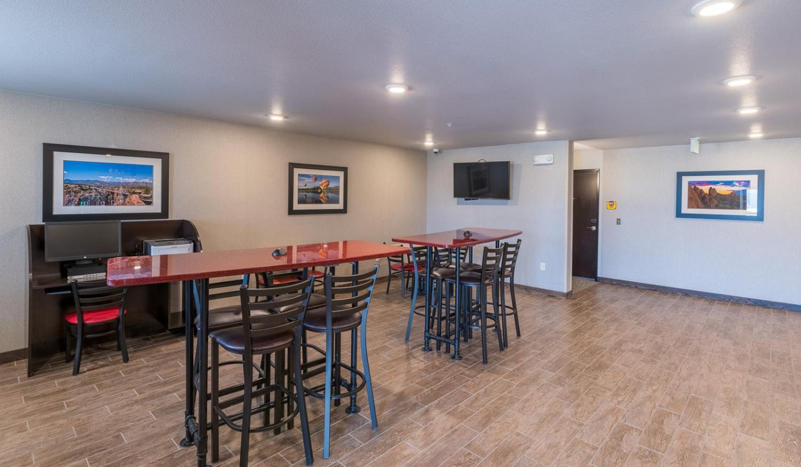 My Place Hotel-colorado Springs,co 3*